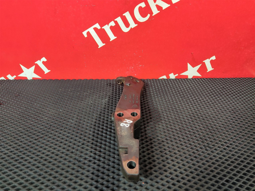 Кронштейн двигателя передний левый