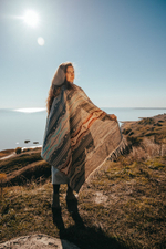 Шерстяной палантин с этно орнаментом