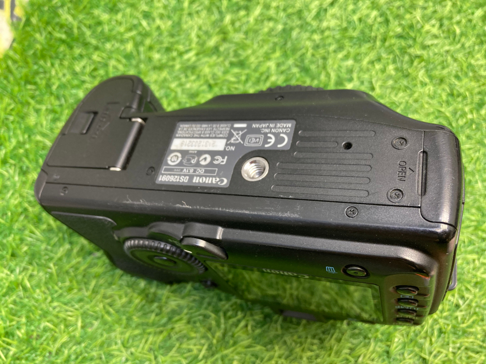 Canon EOS 5D