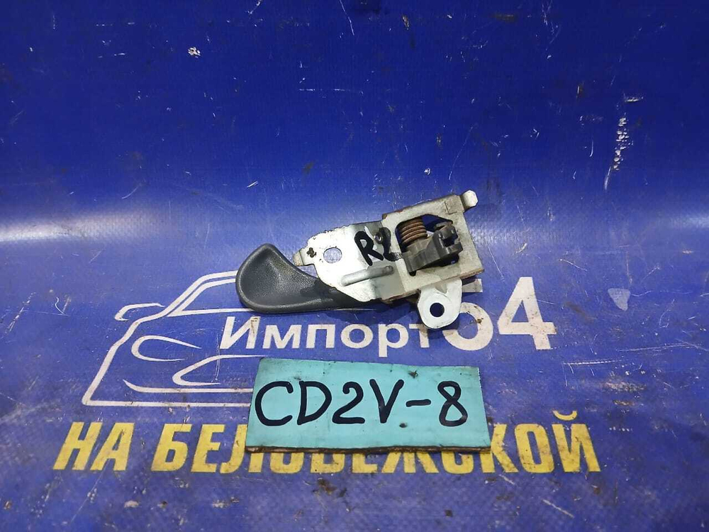 Ручка двери задней левой салонная MITSUBISHI LIBERO 2001