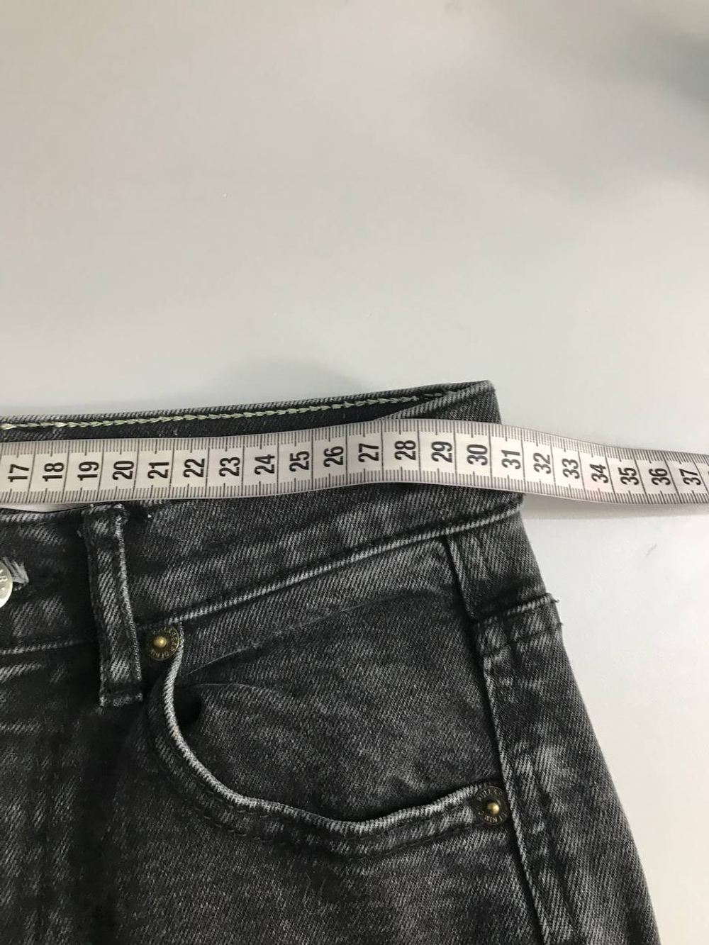 Джинсы Pull&Bear на каждый день, маркировка 32 eur, визуально на 38/40 размер