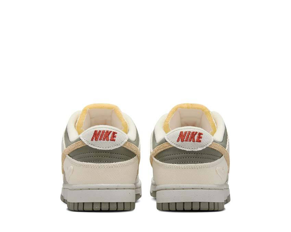 Nike Dunk Low W