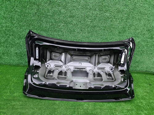 Крышка багажника Geely Preface (2024-н.в.)