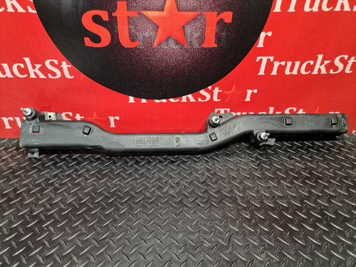 Кожух проводки шасси правый