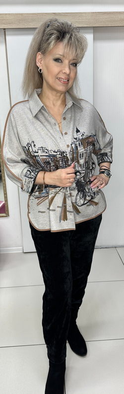 Трикотажный жакет-рубашка с изображением города