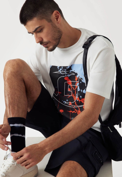 Футболка  мужская GUESS