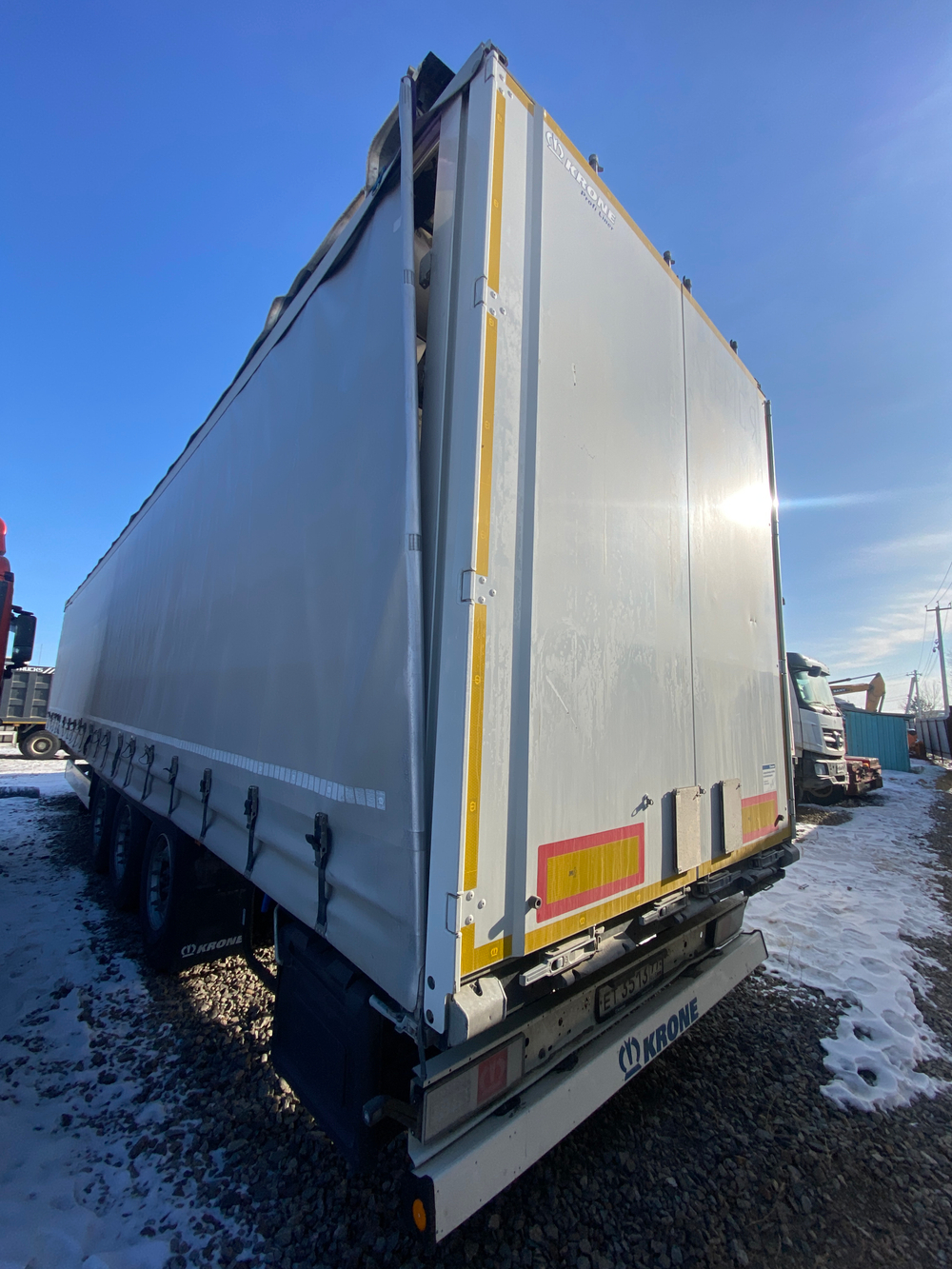Krone SD Полуприцеп шторный SD