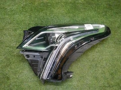 Фара левая Cadillac XT5 (2016-н.в.) LED