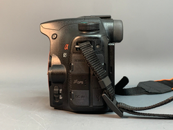 Sony A65 kit 18-55mm 18.000 кадров