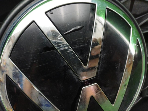 Решетка радиатора VW Taos (2020-н.в.)