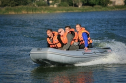 Лодка Посейдон Касатка 385 Marine