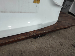 Крышка багажника LADA Vesta 22-нв Б/У Оригинал 8450013789