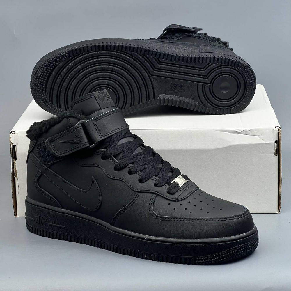 Кроссовки Nike Air Force 1 с мехом #454 (черн.)