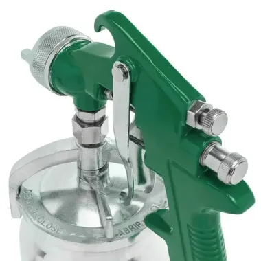 Краскораспылитель пневматический с нижним металлическим бачком (1000мл,сопло 1.8мм,факел 200-250мм) RockFORCE RF-S-990-18G