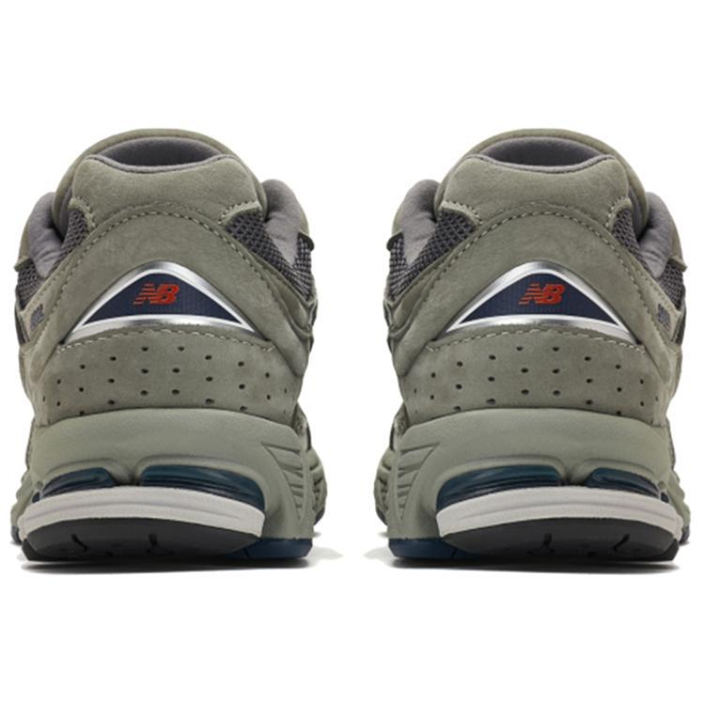 Кроссовки New Balance Nb 2002R D