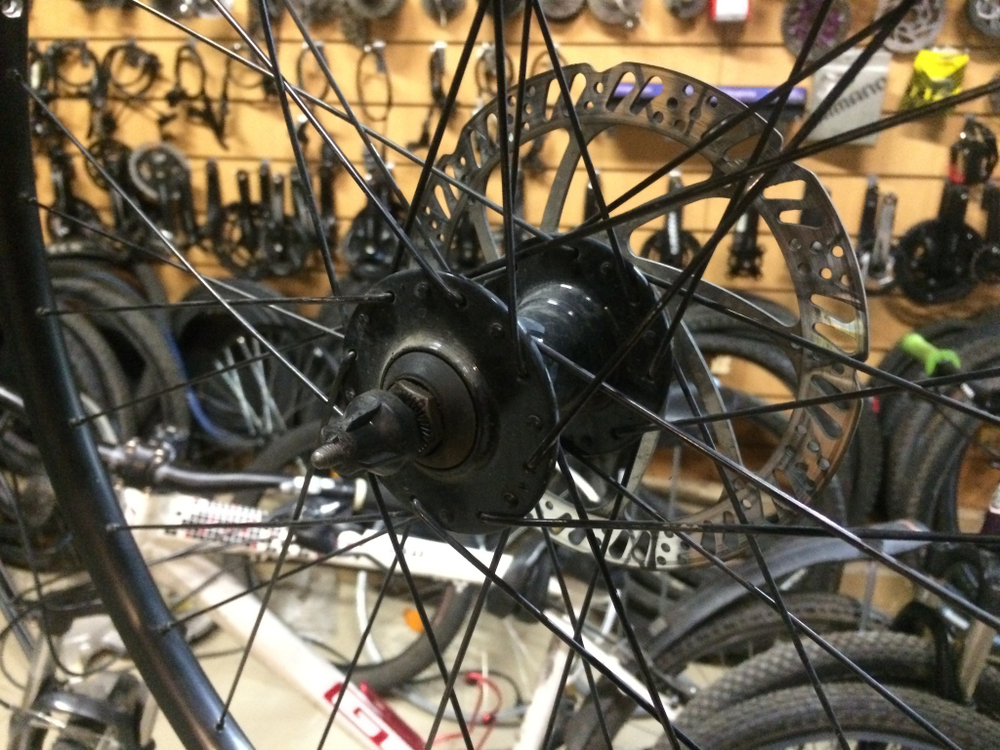 Переднее колесо WTB SX19 27.5 Shimano HB-TX505 100xQR