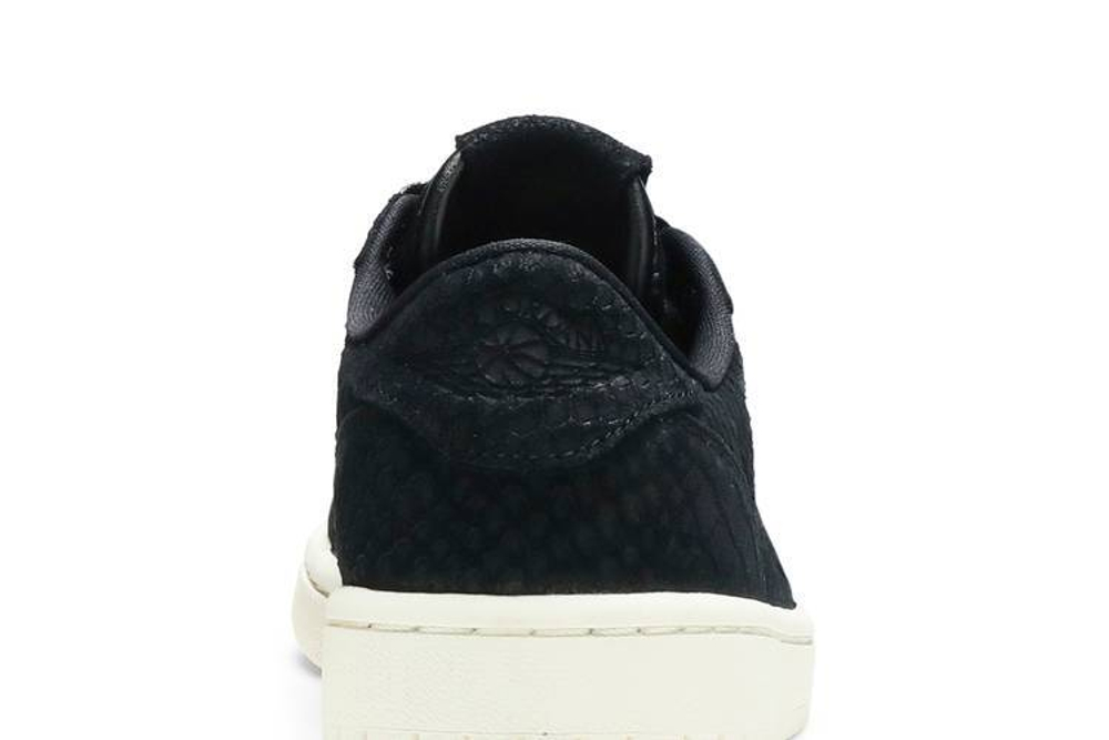 Кроссовки Jordan Air Jordan 1 Retro Low Ns (Женская размерная сетка)