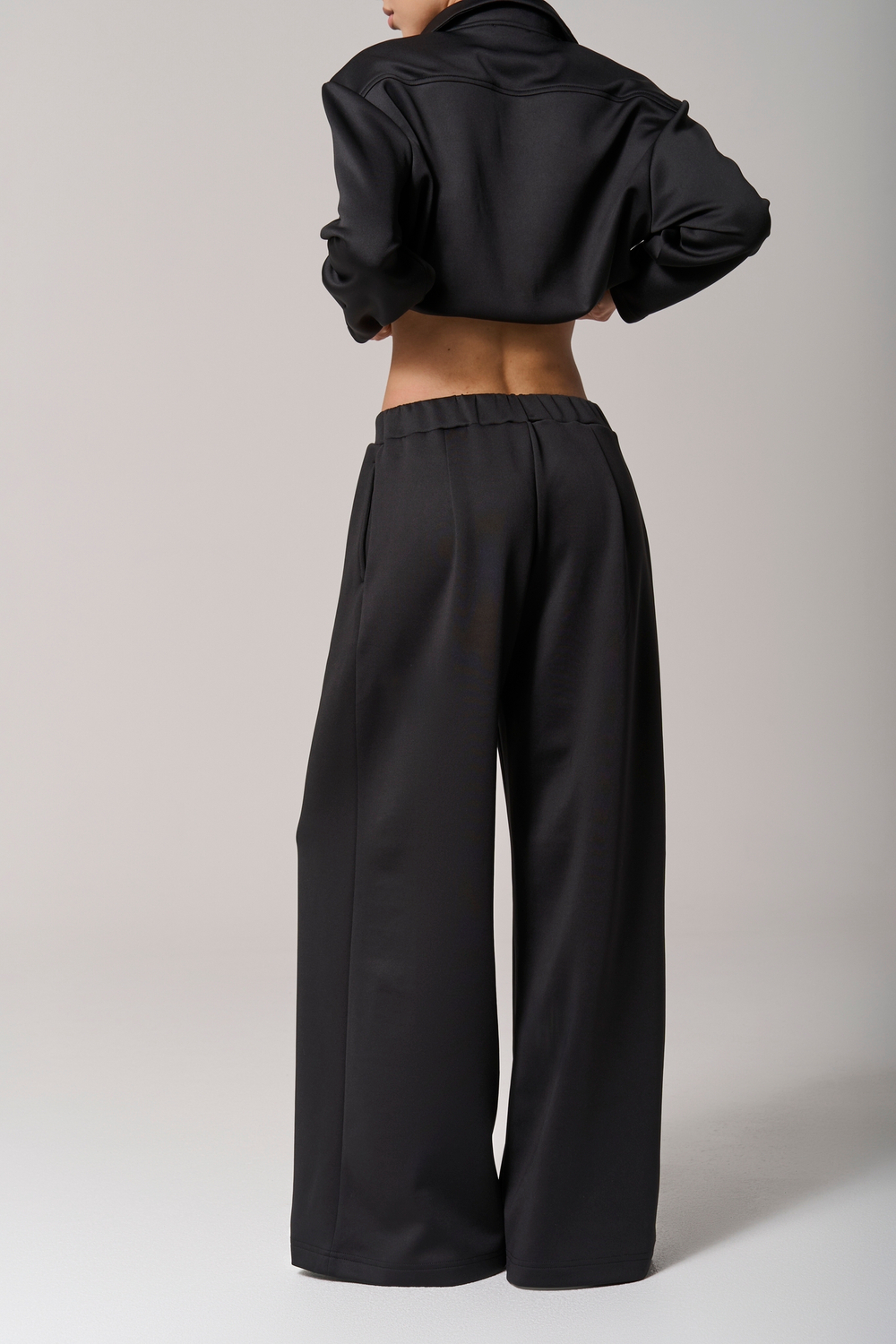 Брюки трикотажные wide leg черные