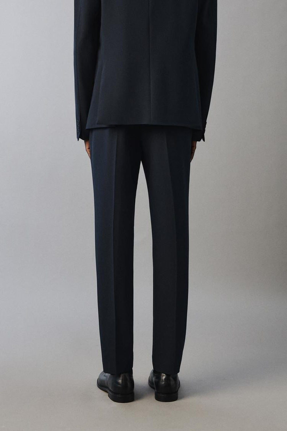 ZARA КОСТЮМНЫЕ БРЮКИ COMFORT, МОРСКОЙ СИНИЙ
