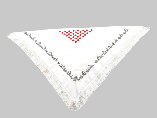 Платок женский с вышивкой