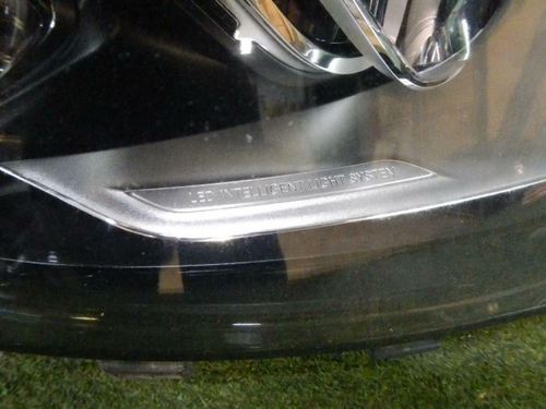 Фара правая Mercedes GLE W166 (2015-2018) LED