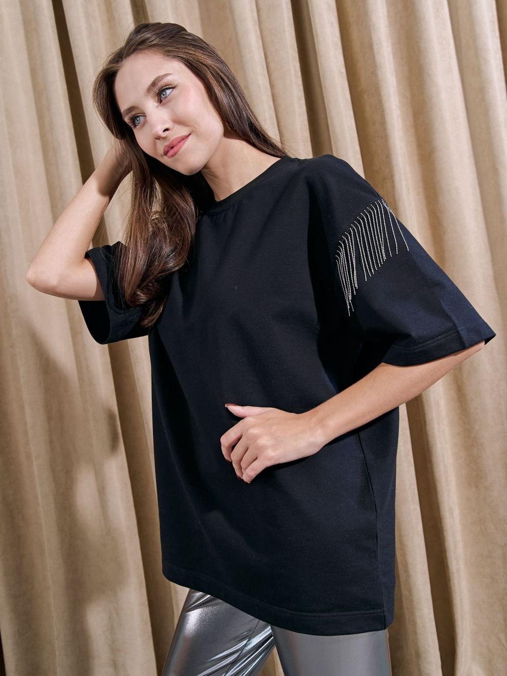 Футболка оверсайз "Уголь" с бахромой женская