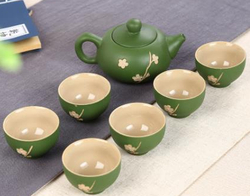 242066Y1 УЦЕНКА Сервиз "Зеленая сакура", фарфор. 1 чайник объем 120мл, 6 пиал объем 30мл