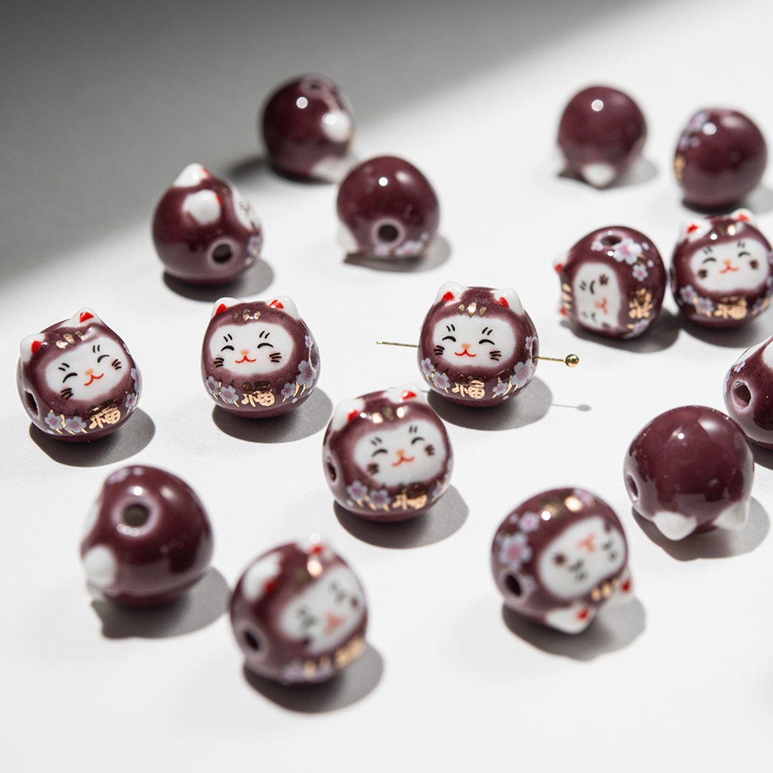 Бусина "Манэки-Нэко", 14,5мм, шоколадная, глазурированный фарфор