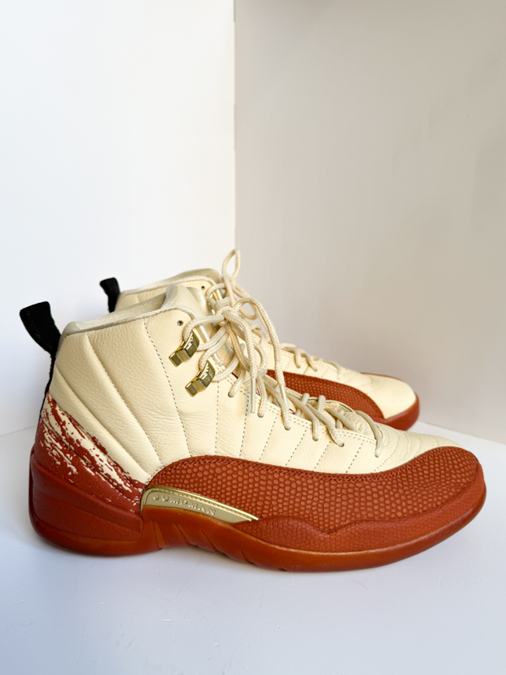 Новые кожаные кроссовки Jordan Jumpman, 44