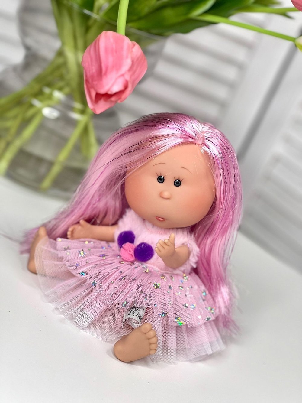 Кукла Nines виниловая 23см Little Mia (3151K1)