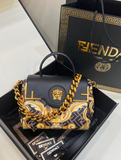 Fendi Versace Medusa 25 cm