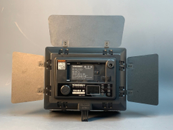 YongNuo YN-160 III 3200K-5600K