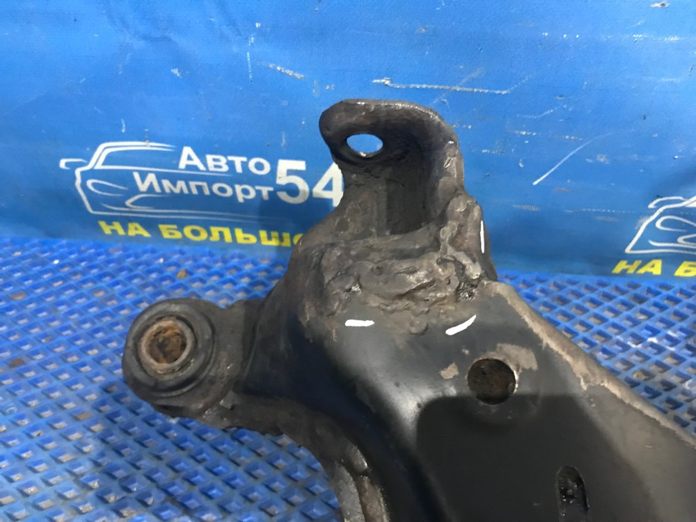 Балка передняя поперечная TOYOTA AVENSIS 2001