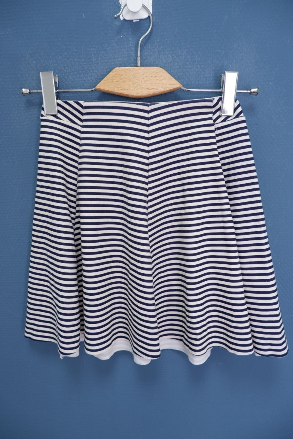 Юбка  Bershka свободного кроя 44 размер