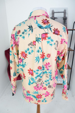 Рубашка яркая стильная 48 размер