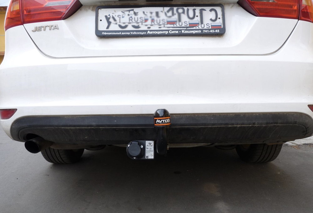 Фаркоп для Volkswagen Jetta VI 2011-2019 Тип шара: A. Нагрузки: 1500/75 кг, VW 32