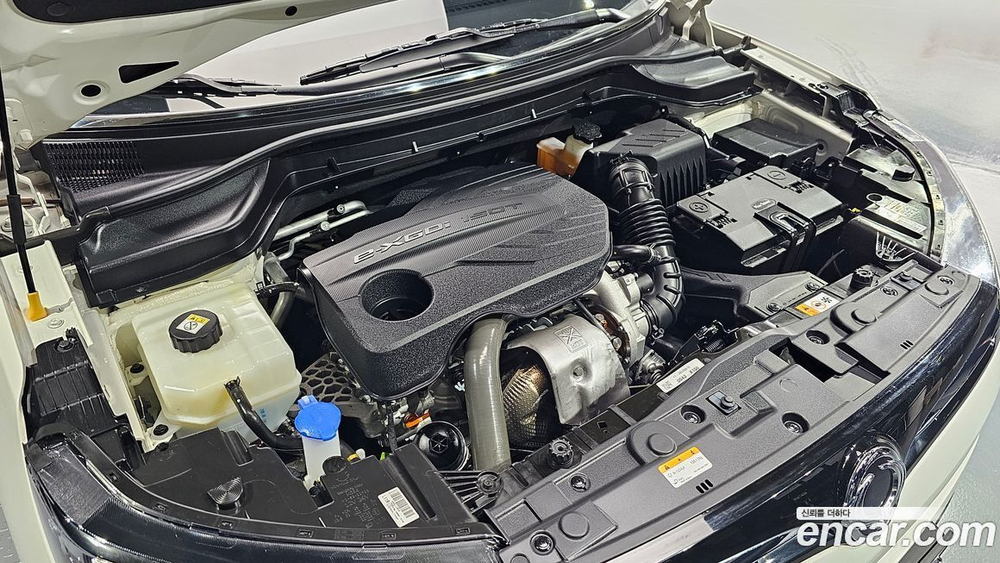 KG Mobility (Ssangyong) Very New Tivoli Бензин 1.5 2WD (08.2020)
