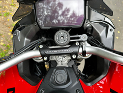 Fullsix Карбоновая накладка на приборную панель Ducati Multistrada V4 MD-MS21-S39