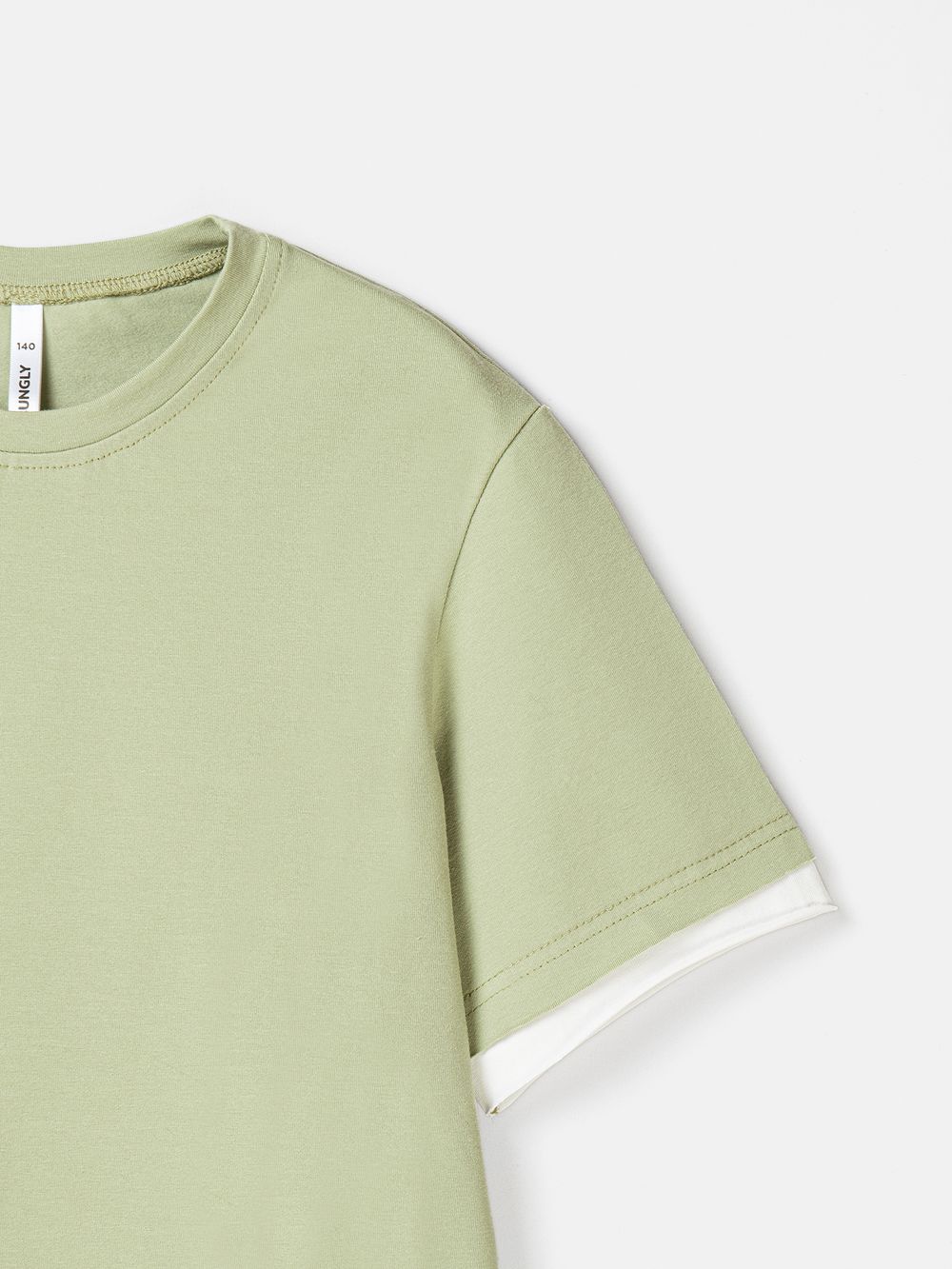 Футболка с контрастной отделкой "Шалфей" 7+