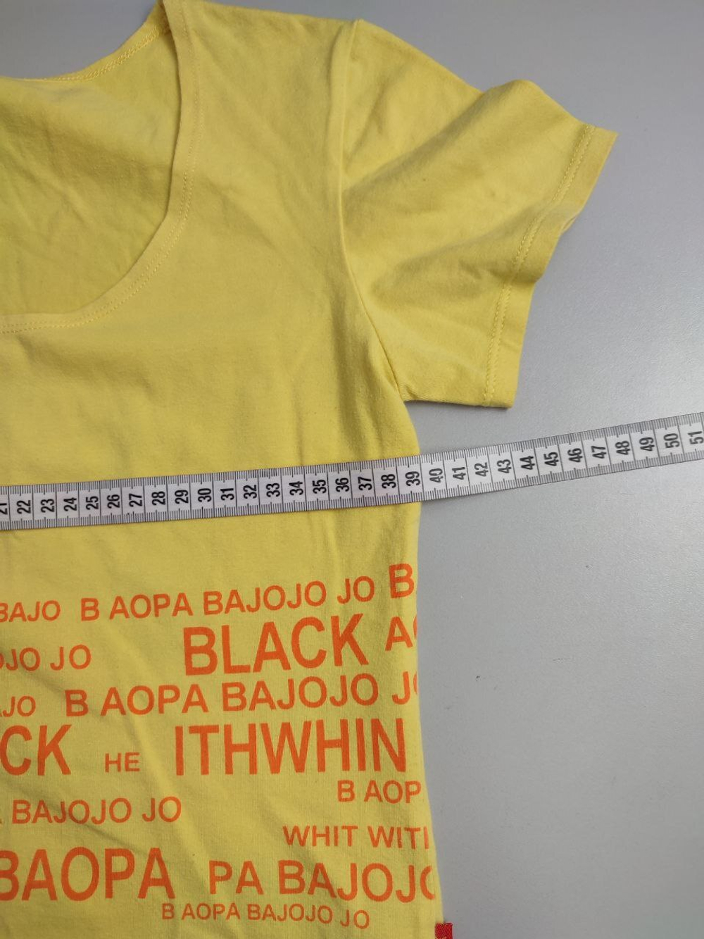 Футболка с надписями 40 размер