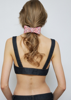 Бант-бабочка из розового твида