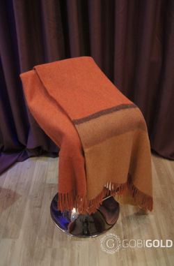 Плед из шерсти Альпаки 170x210 см. - розово-бежевый (арт. AGG001)