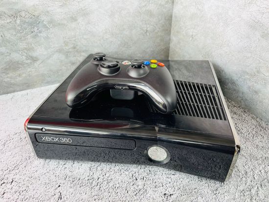 Игровая приставка XBOX 360 250Gb, с играми