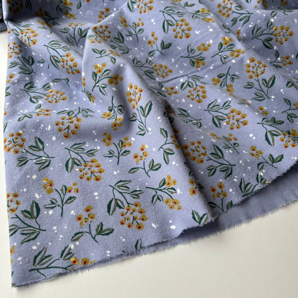 Фланель Снежная рябина на голубом