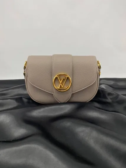 Сумка Louis Vuitton Pont 9 Soft PM светло-серый