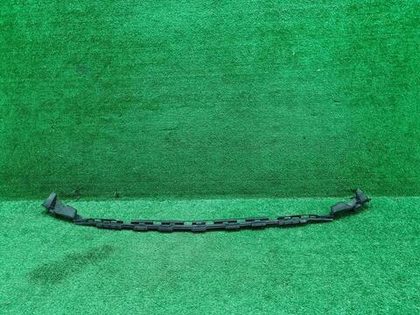 Кронштейн перед. бампера Mercedes C w206 21-нв AMG