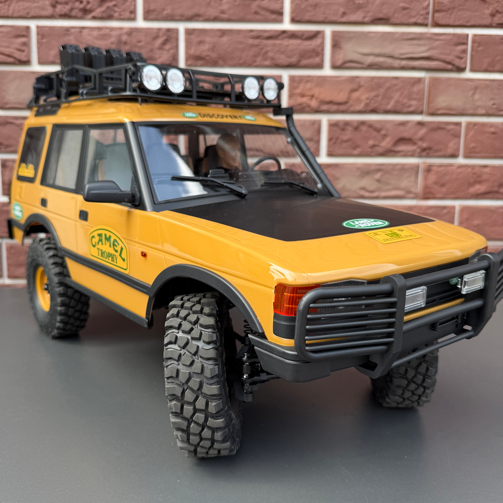 Трофи FMS 1:10 FCX10 Land Rover Camel Trophy Discovery