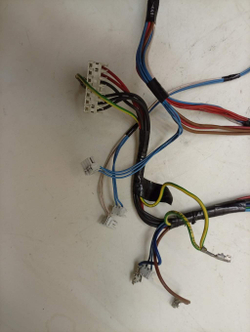 IWUE 4105 CIS кт28 Проводка для стиральной машины Indesit 160030890.01 б/у