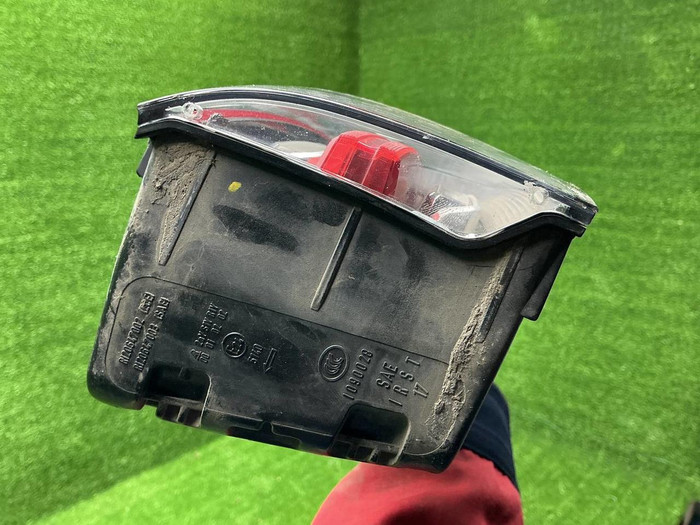 Фонарь крышки багажника Porsche Cayenne 3 (17-23)