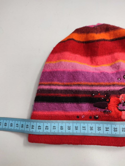 Шапка с шарфом в полоску